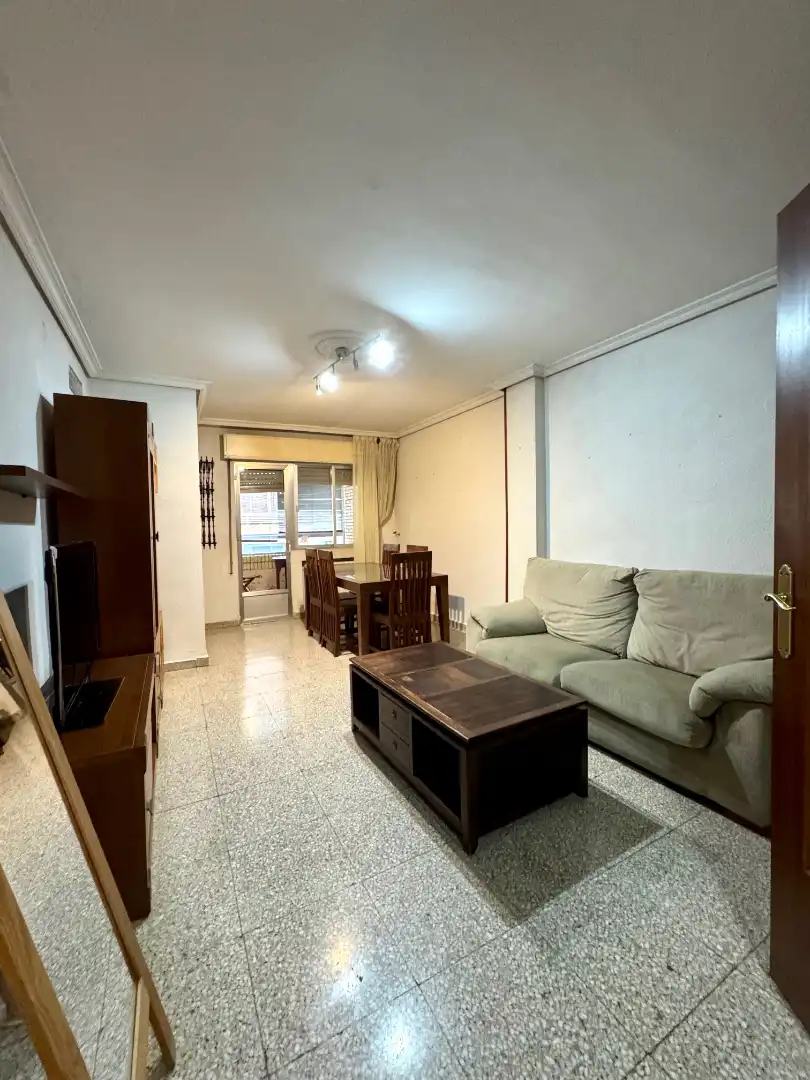 Sala d'estar de Pis en venda en Cáceres amb Calefacció, Terrassa i Moblat