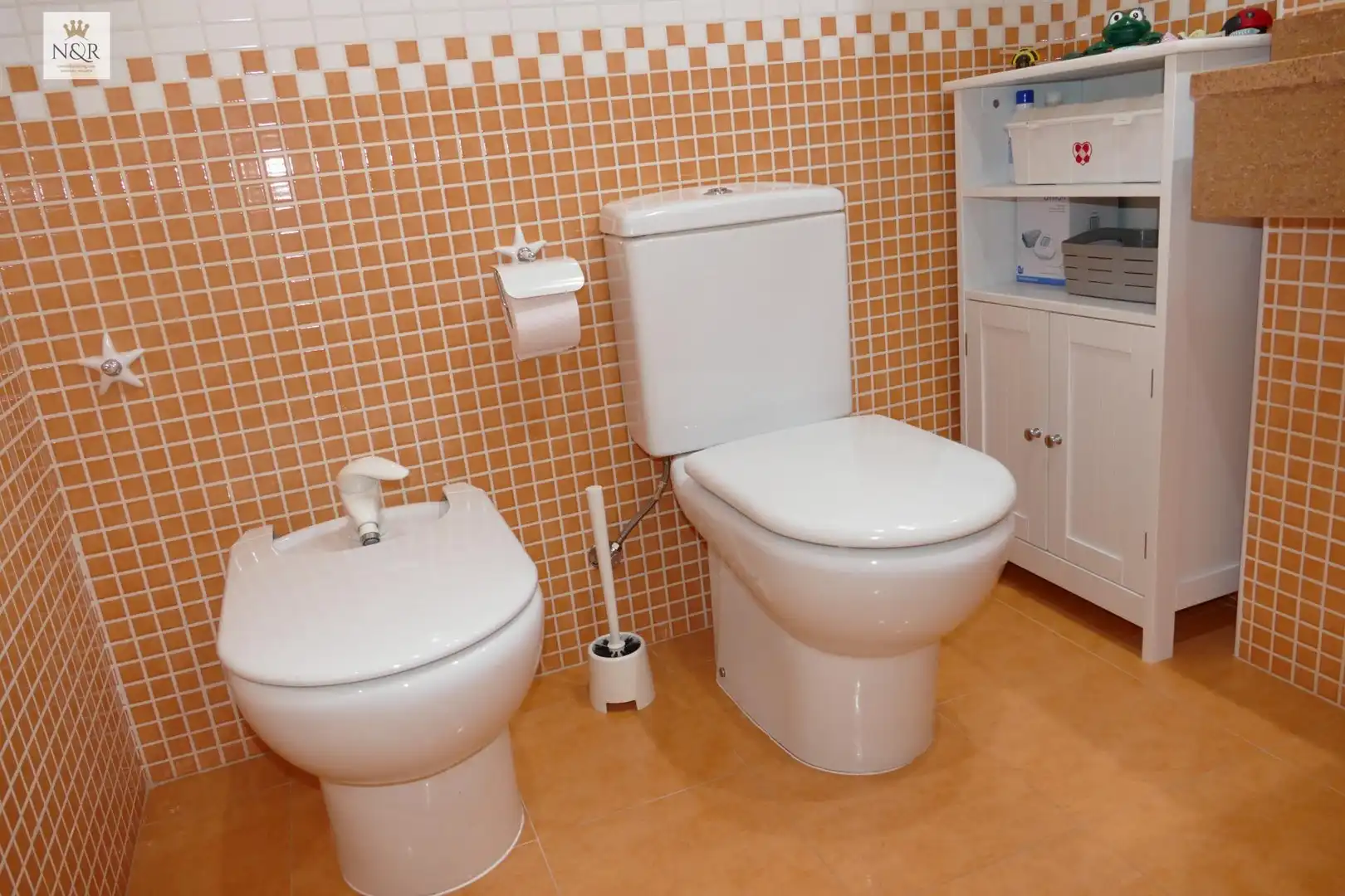 Bathroom of Flat for sale in Alaró  with Air Conditioner, Parquet flooring and Furnished