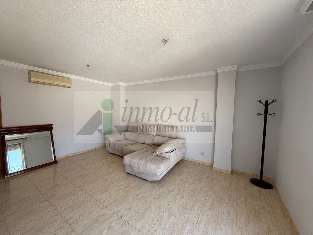 Living room of Flat for sale in Almazora / Almassora  with Air Conditioner