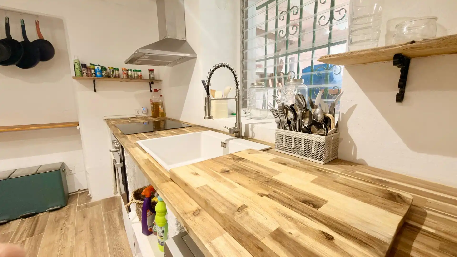 Cuina de Casa o xalet en venda en Cunit amb Aire condicionat, Calefacció i Terrassa