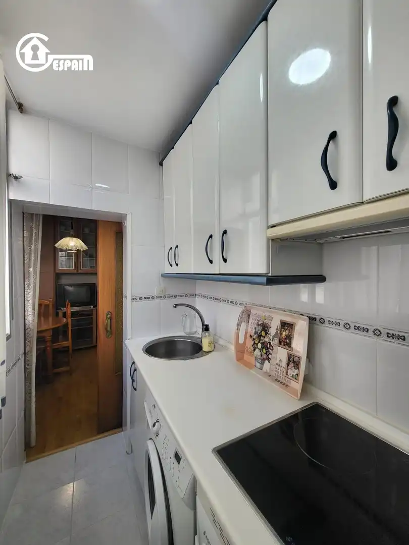 Küche von Wohnung zum Verkauf in Madrid mit Heizung, Terrasse und Möbliert