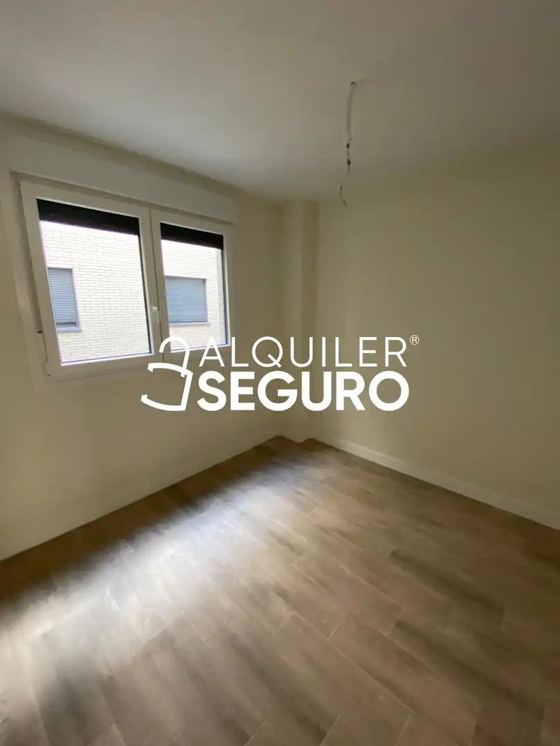 Bedroom of Flat for rent in Guadalajara  with Heating, Terrace and Storage room