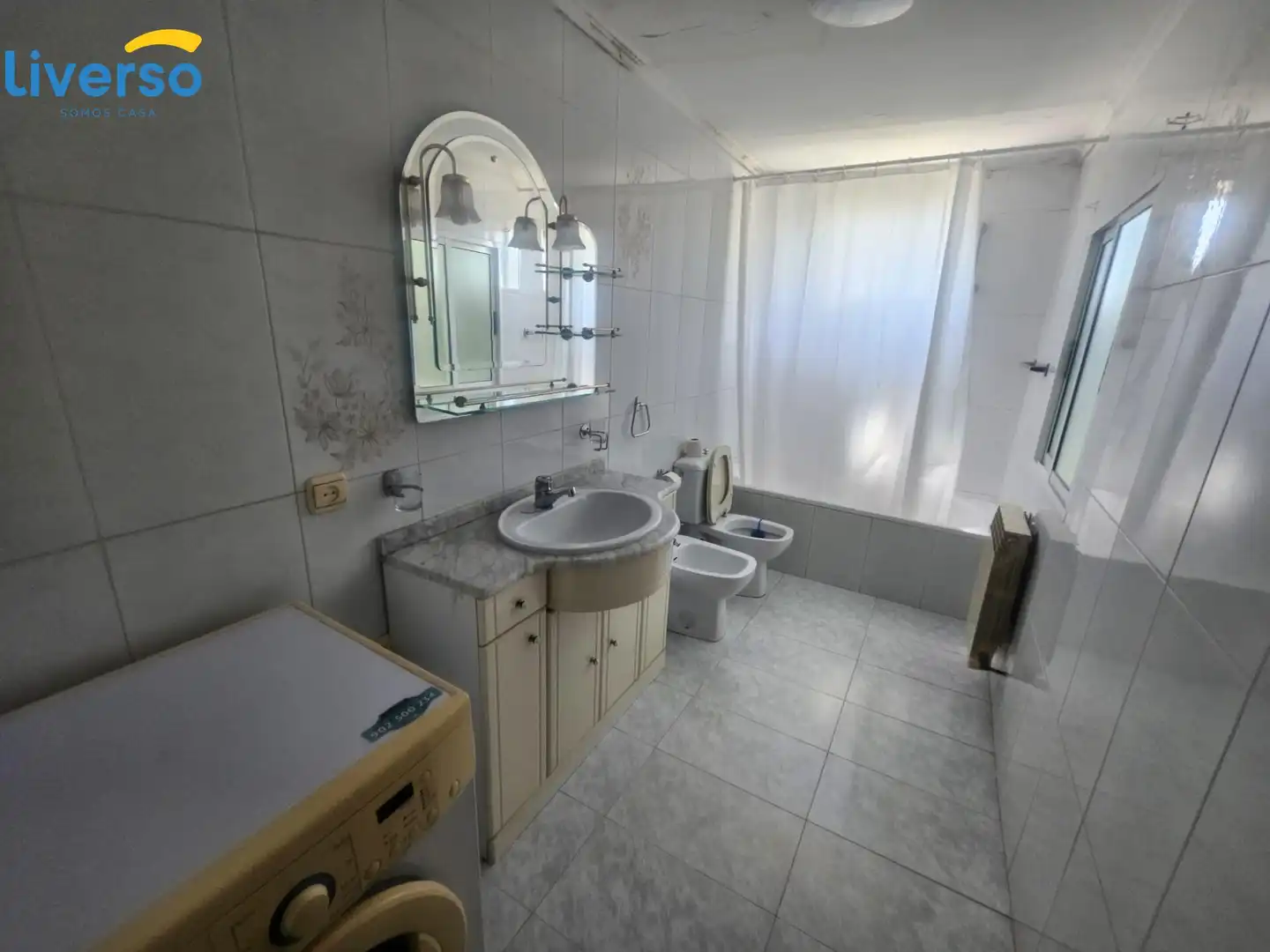 Baño de Casa o chalet en venta en Burgos con Calefacción y Trastero