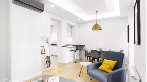 Foto 3 de Piso de alquiler en Sol,  Madrid Capital