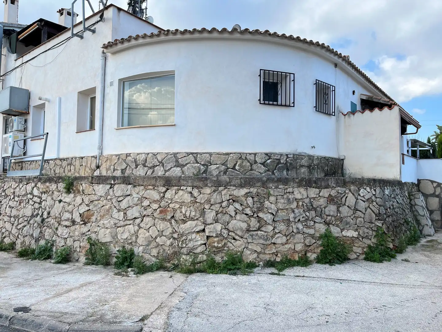 Exterior view of Buildings for sale in Dénia  with Community pool