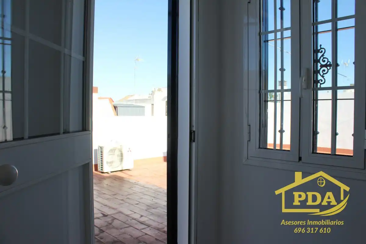 Casa amb terrassa en venda a Palma del Río, imagen 17