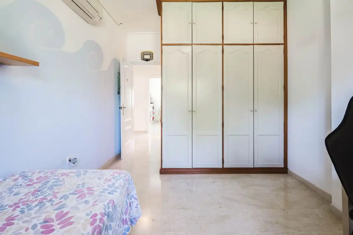 Dormitori de Casa o xalet en venda en Almensilla amb Aire condicionat, Calefacció i Jardí privat