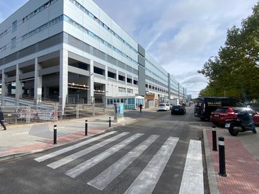 Oficina amb ascensor en venda a Calle de Isabel Colbrand 10