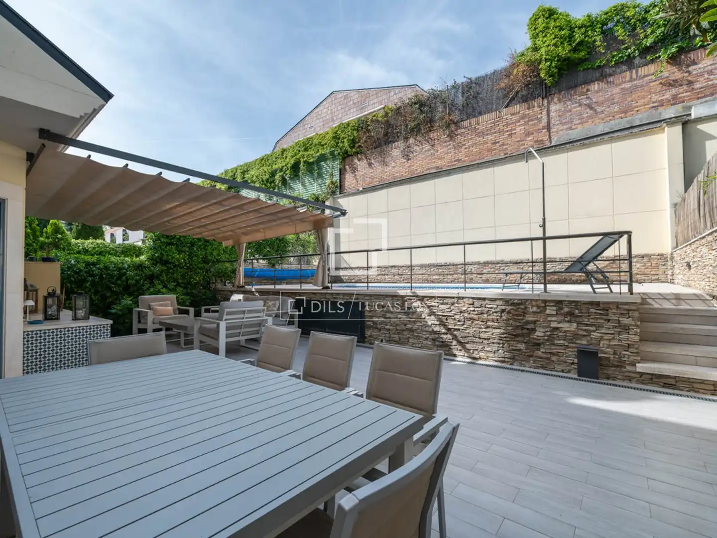Terraza de Casa o chalet en venta en Madrid con Aire acondicionado, Calefacción y Jardín privado