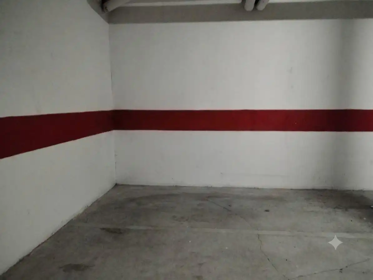 Garaje en venta en Salobreña