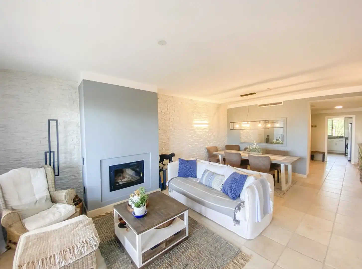 Apartamento con terraza en venta en Los Flamingos, imagen 4