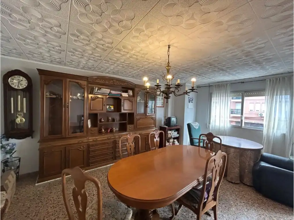 Flat for sale in Carcaixent