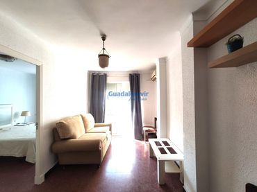 Apartament amb ascensor de lloguer a Los Remedios
