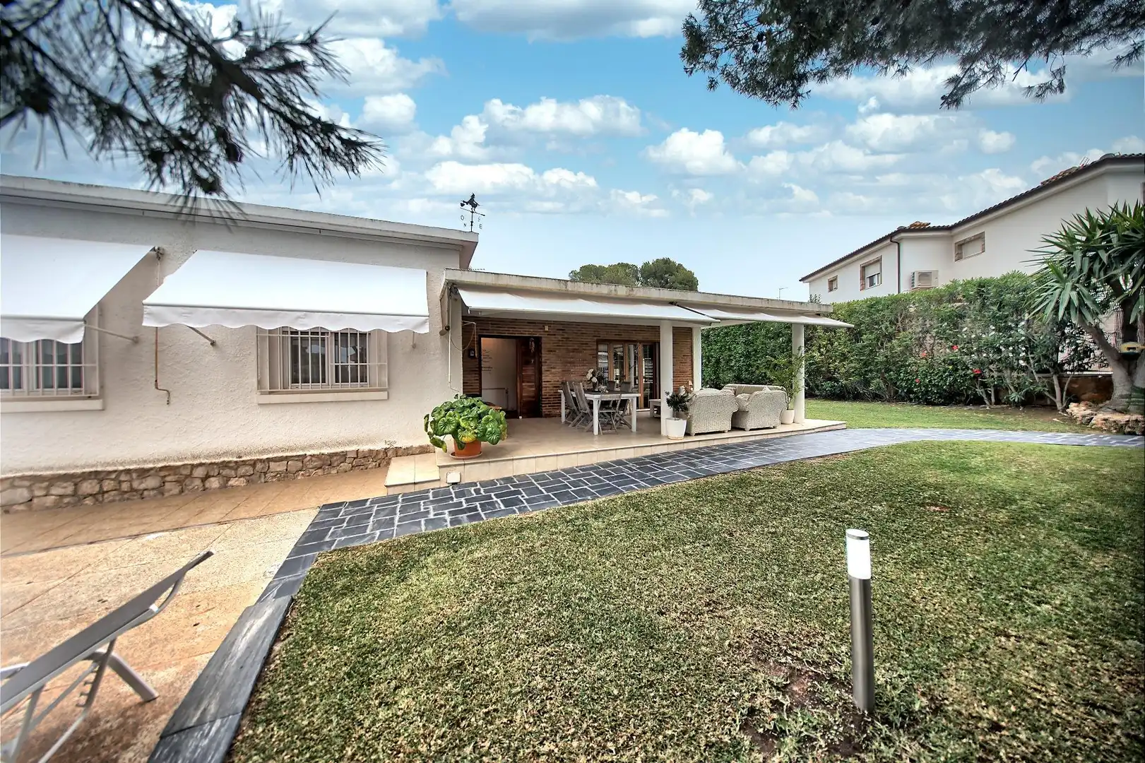 Jardín de Casa o chalet en venta en Paterna con Aire acondicionado, Calefacción y Jardín privado