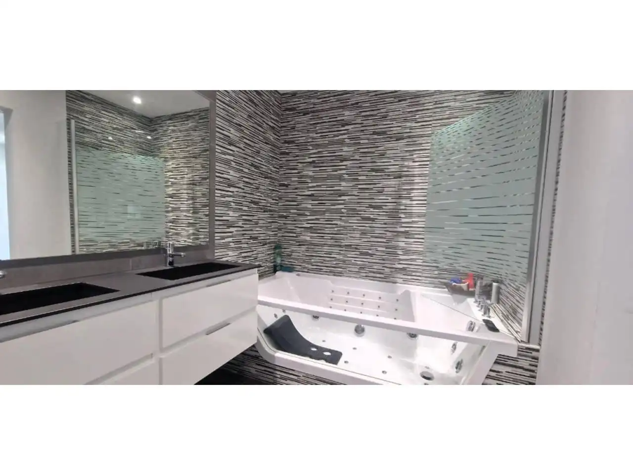 Badezimmer von Maisonette zum Verkauf in La Massana mit Parkett, Terrasse und Abstellraum