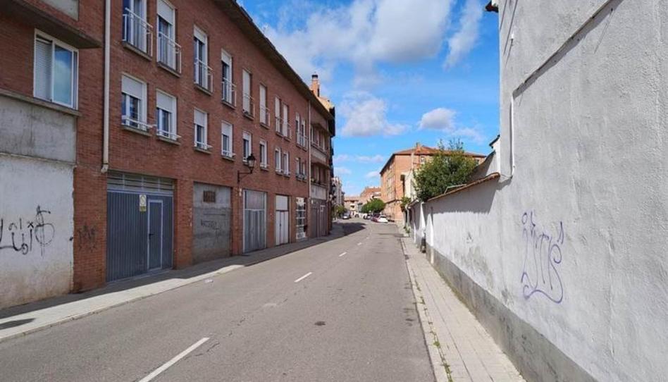 Foto 1 de Casa o chalet en venta en  3 de Abril, 54, Laguna de Duero, Valladolid