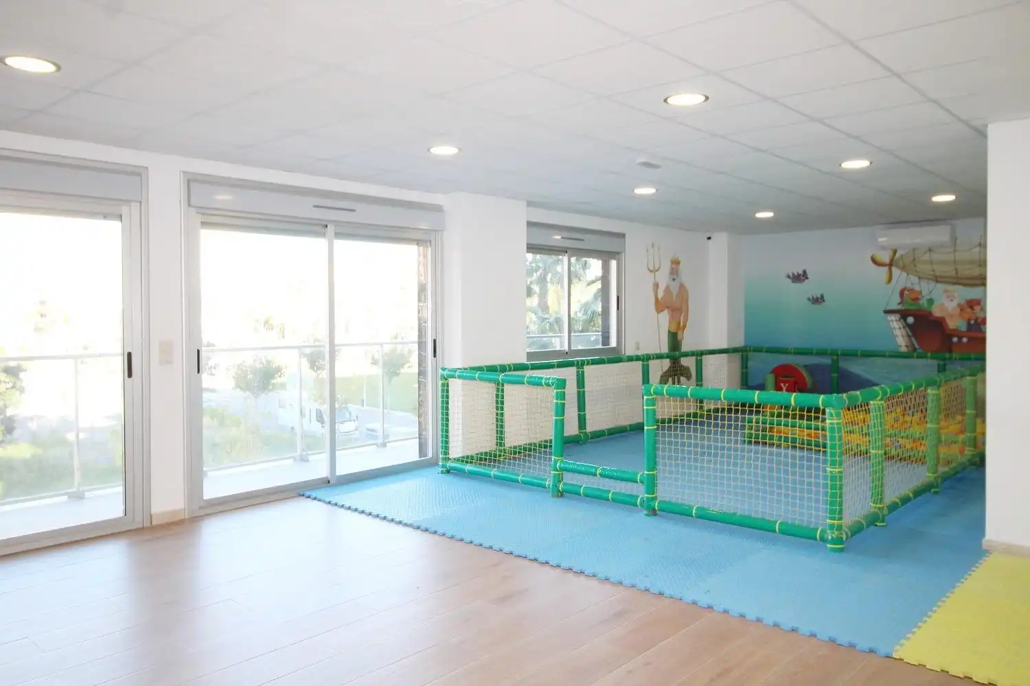 Wohnungen zum Verkauf in Oropesa del Mar / Orpesa mit Klimaanlage, Privatgarten und Terrasse