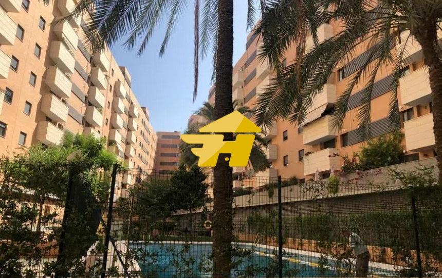 Photo 1 of Flat to rent in Calle Héroe de Sostoa, Parque Ayala - Jardín de la Abadía - Huelín, Málaga