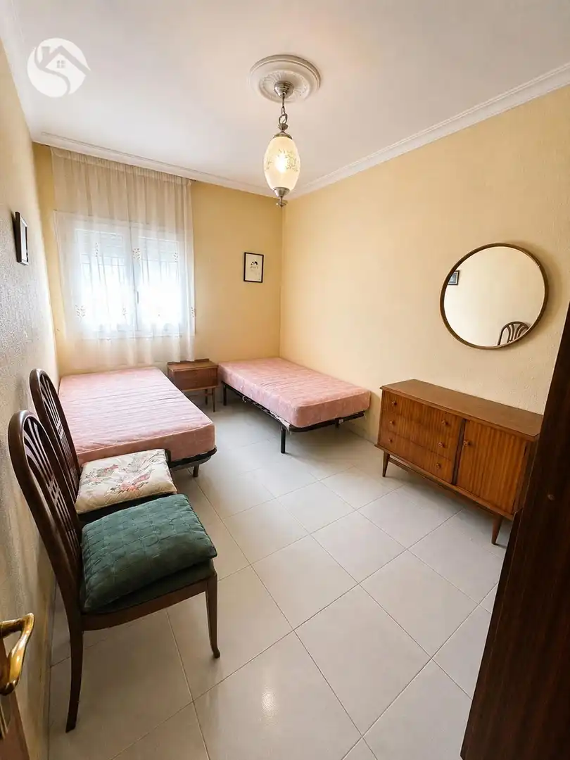 Habitación de Piso en venta en Cuenca con Calefacción, Trastero y Amueblado