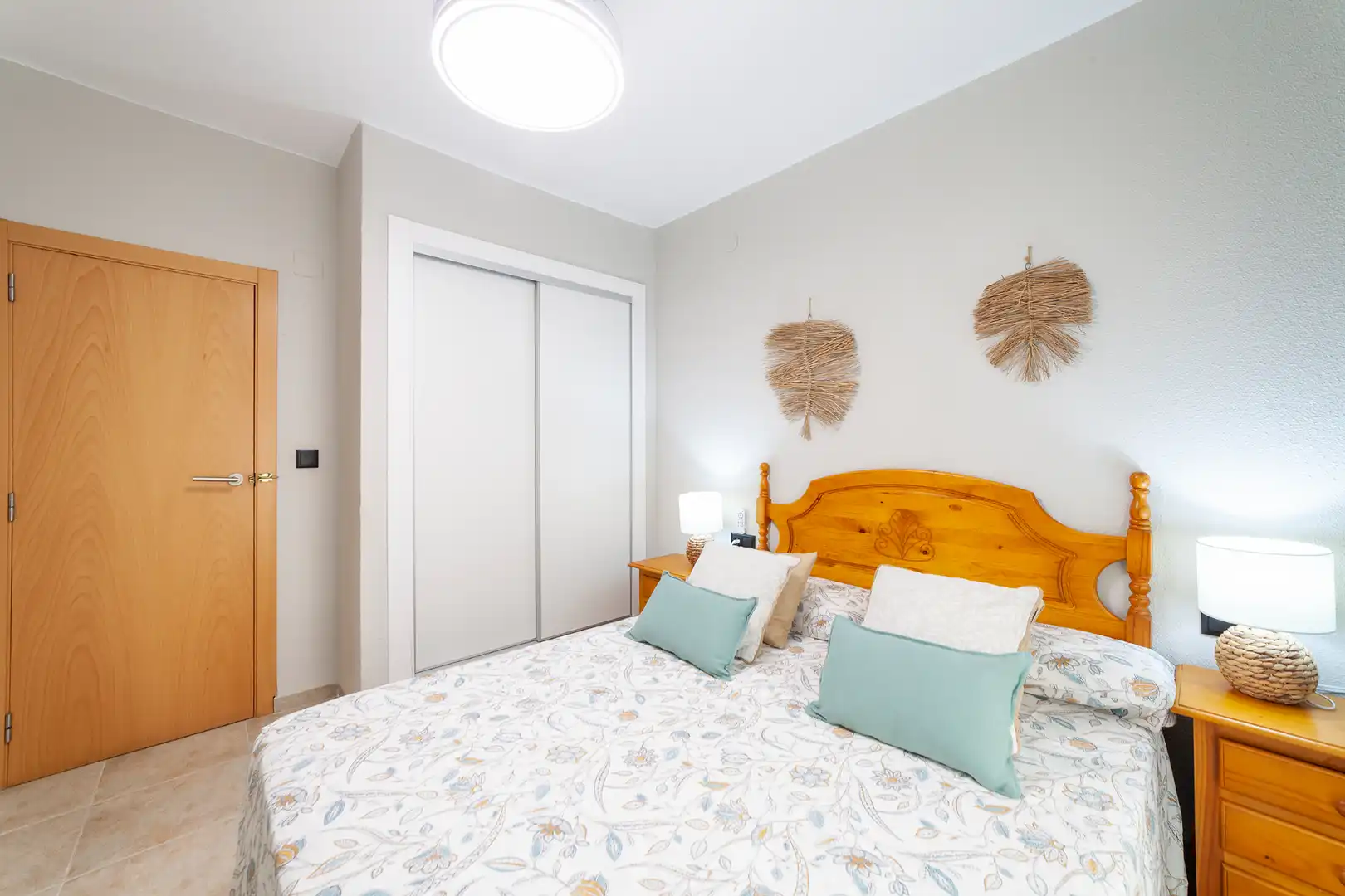 Schlafzimmer von Wohnung zur Miete in Sueca mit Klimaanlage, Heizung und Terrasse
