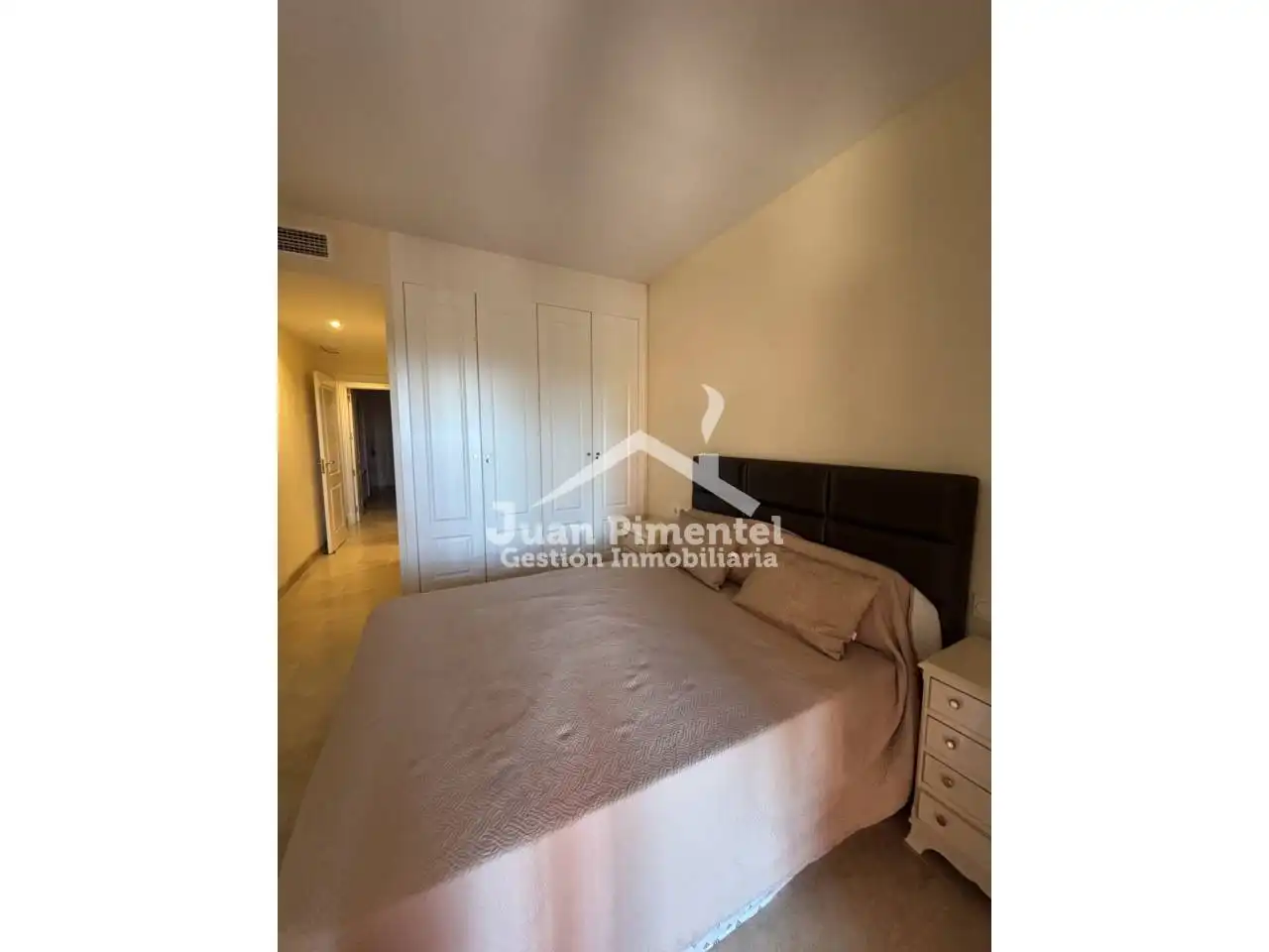 Dormitori de Apartament en venda en Manilva amb Aire condicionat, Terrassa i Traster