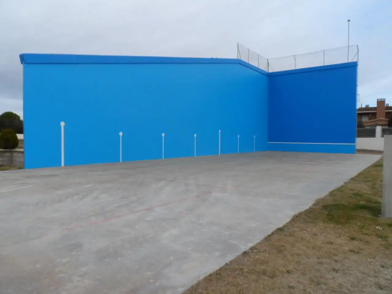 Vista exterior de Casa o xalet en venda en Zuera amb Jardí privat i Piscina comunitària