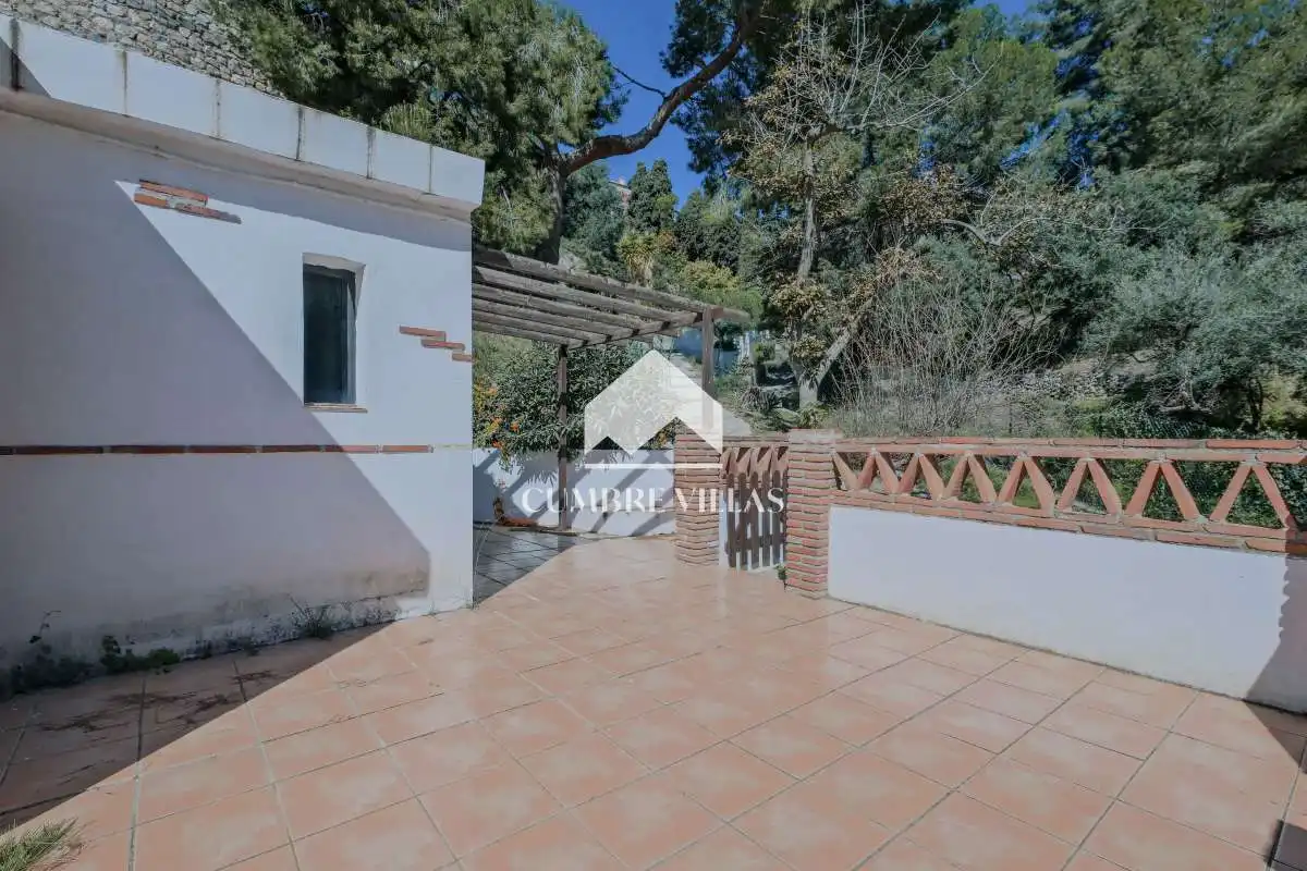 Jardí de Casa o xalet en venda en Almuñécar amb Calefacció, Jardí privat i Terrassa
