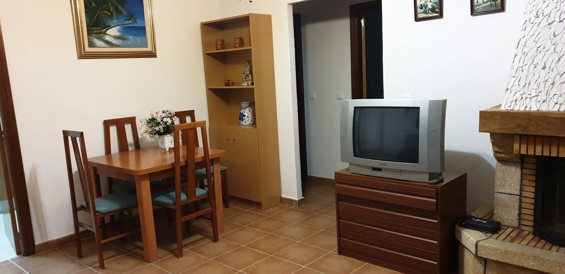 Sala d'estar de Apartament en venda en El Bosque amb Moblat