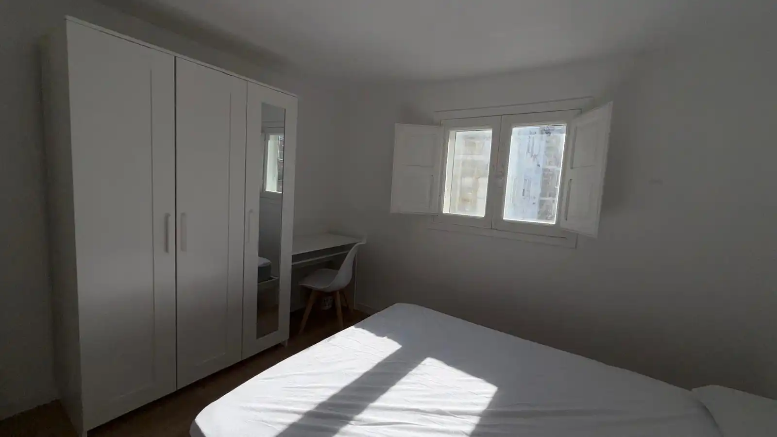Bedroom of Flat for rent in Ourense Capital   with Heating and Furnished