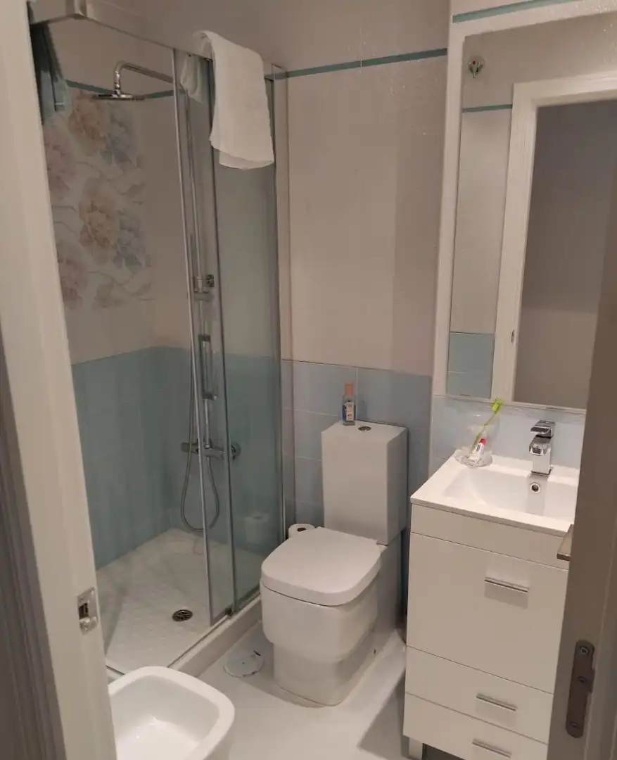 Bathroom of Flat for sale in Sanlúcar de Barrameda  with Furnished, Balcony and Internet