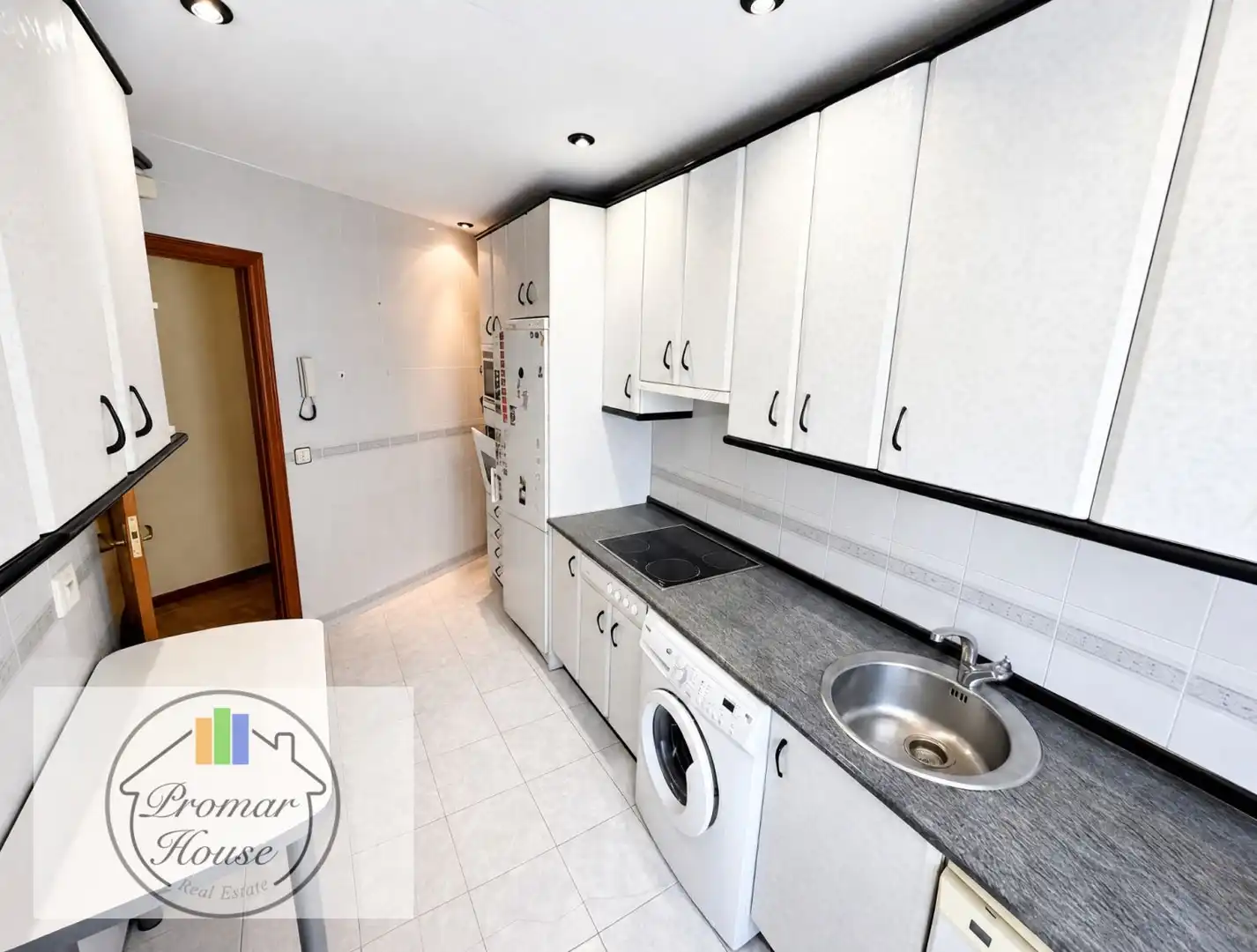 Kitchen of Flat for sale in Peñaranda de Bracamonte  with Heating