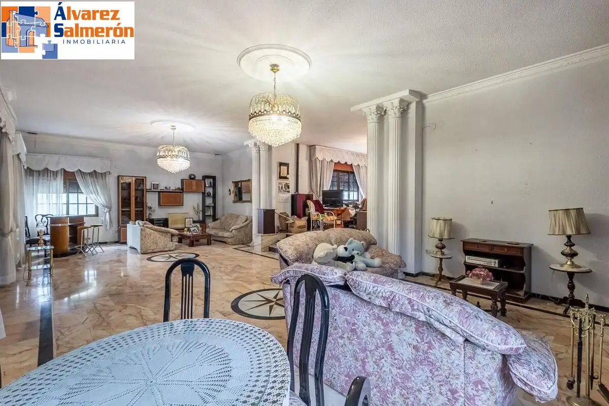 Villa mit Terrasse zum Verkauf in Calle CAMELIA, imagen 16