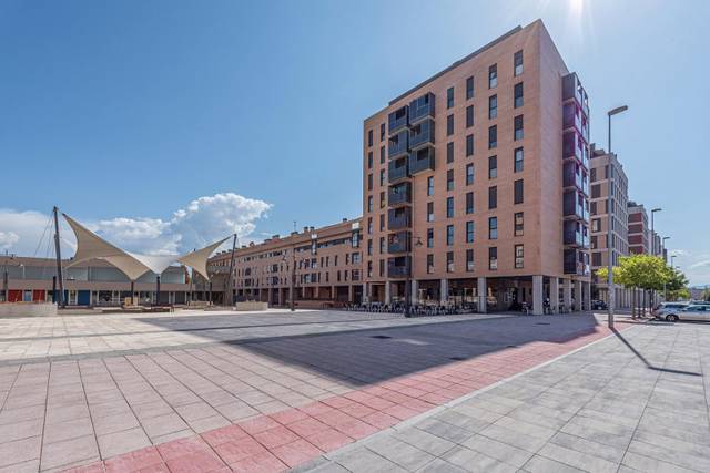 Piso en Venta en Leonor de Aquitania, 18 en Nuevo Artica