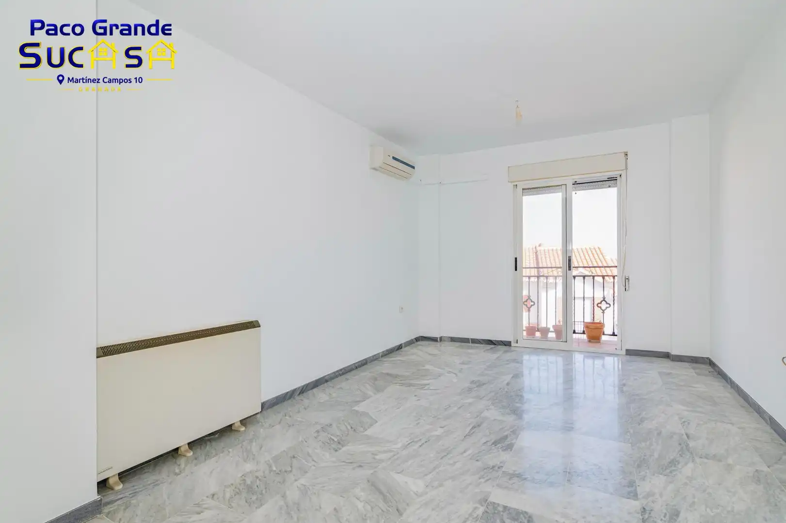 Sala de estar de Piso en venta en La Zubia con Aire acondicionado, Calefacción y Balcón