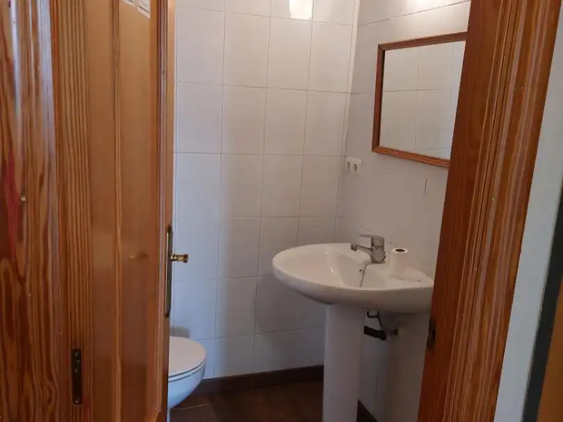 Baño de Local de alquiler en Catarroja, Valencia