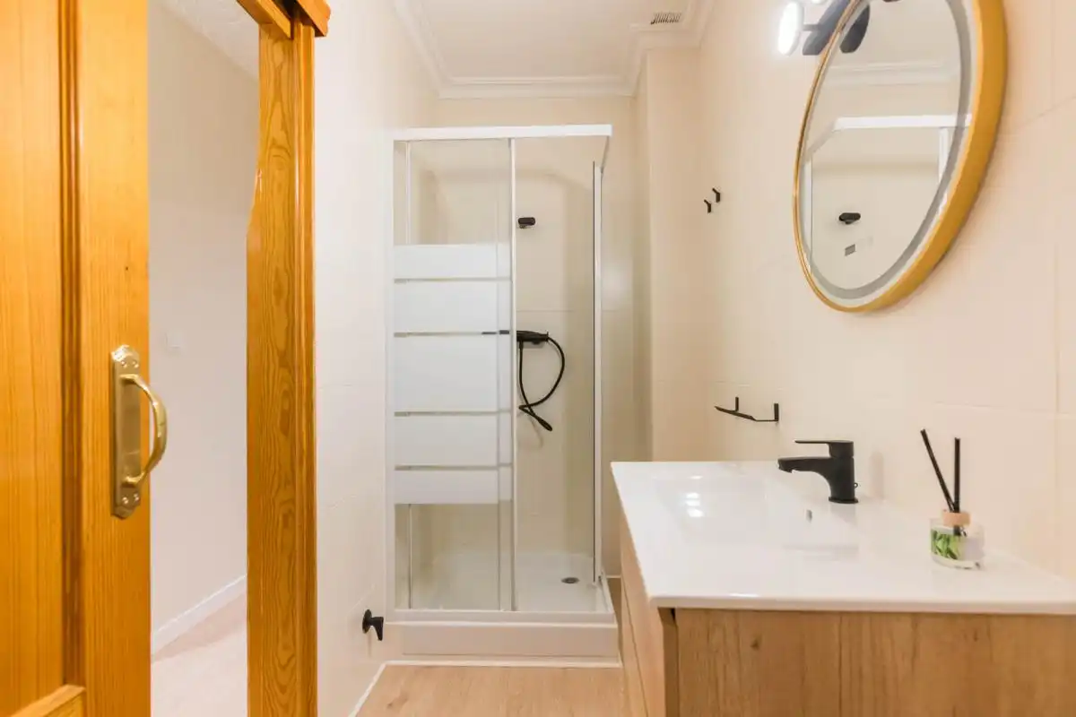 Badezimmer von Wohnung zum Verkauf in Molina de Segura mit Heizung, Terrasse und Möbliert