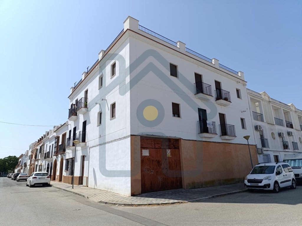 Vista exterior de Pis en venda en Los Palacios y Villafranca