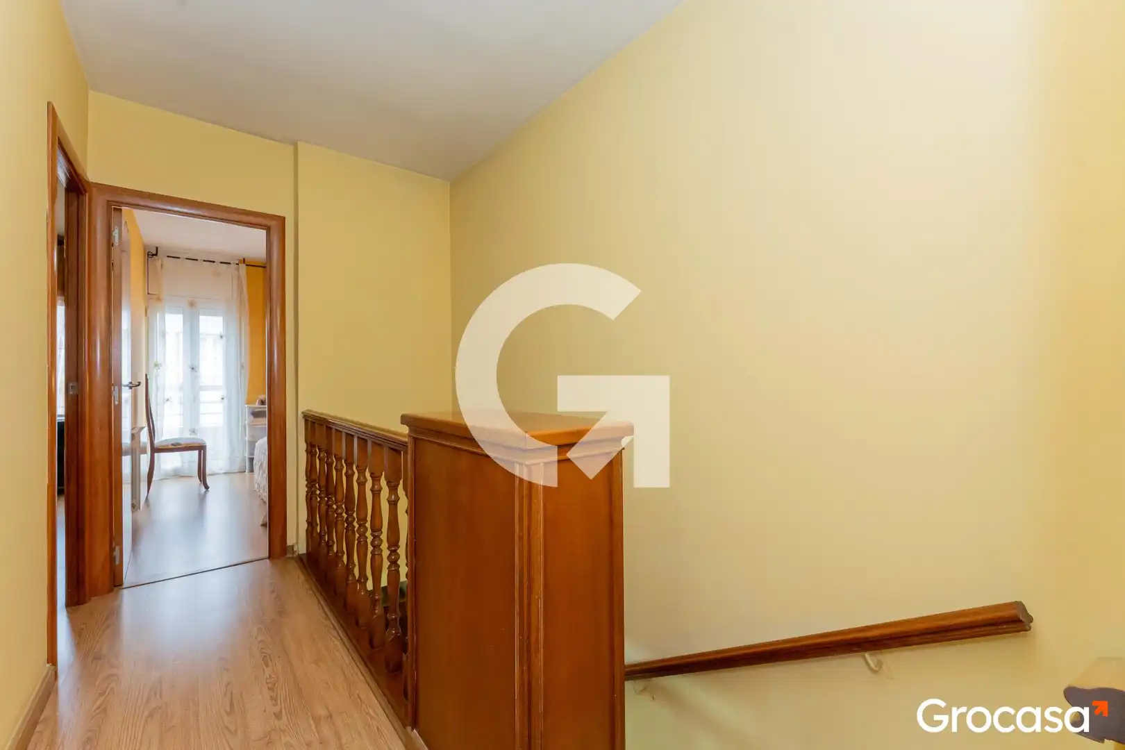 Casa adosada en venta en Cornellà de Llobregat con Aire acondicionado, Calefacción y Trastero