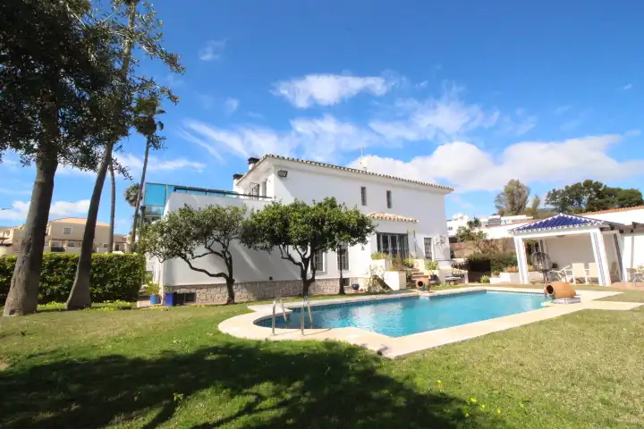 Chalet con piscina en venta en Solymar, imagen 35
