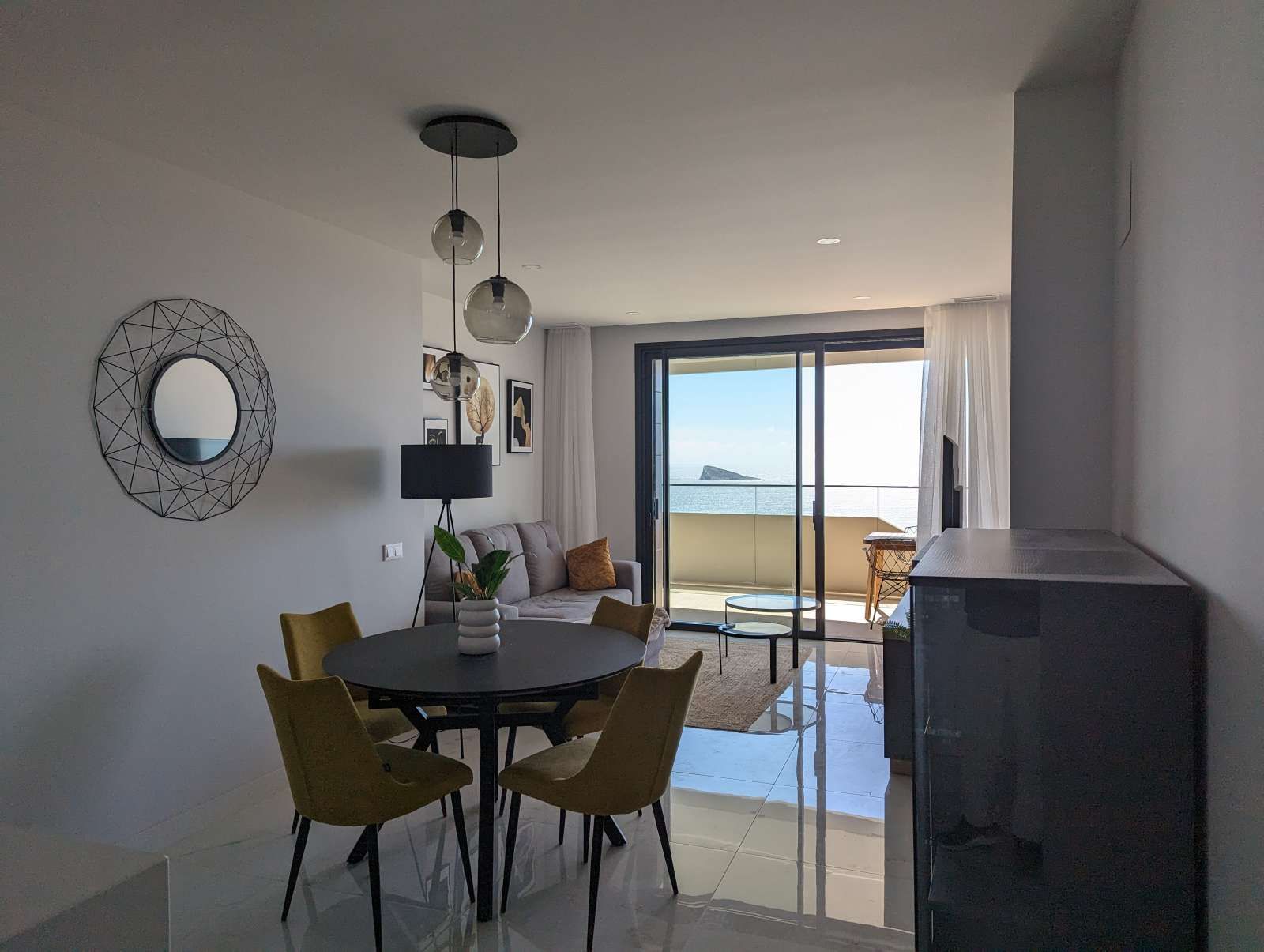 Apartament per a compartir a Playa Poniente