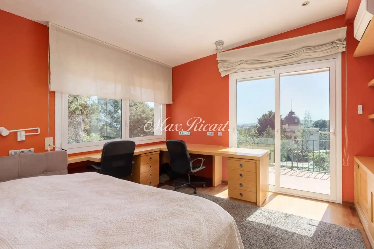 Bedroom of Houses for rent in Barcelona  with Air Conditioner, Heating and Terrace