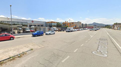 Foto 2 von Fabrikhallen zur Miete in Montcada Centre - La Ribera, Montcada i Reixac