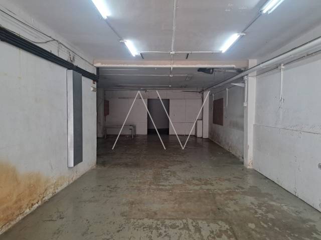 Local comercial en Alquiler en AGUEDA MOMPEL en Sant Crist