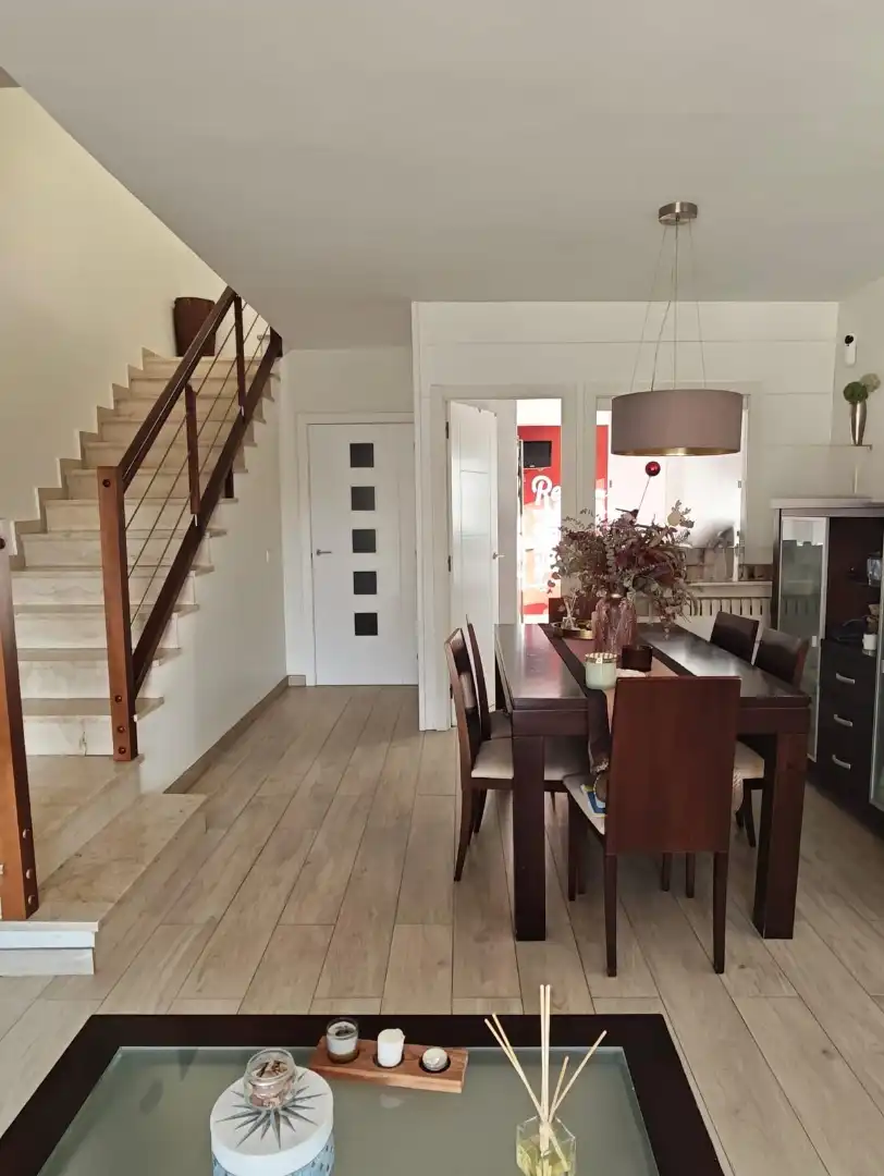 Comedor de Casa adosada en venta en Cubelles con Aire acondicionado, Calefacción y Jardín privado