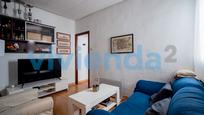 Living room of Flat for sale in  Madrid Capital  with Air Conditioner and Heating