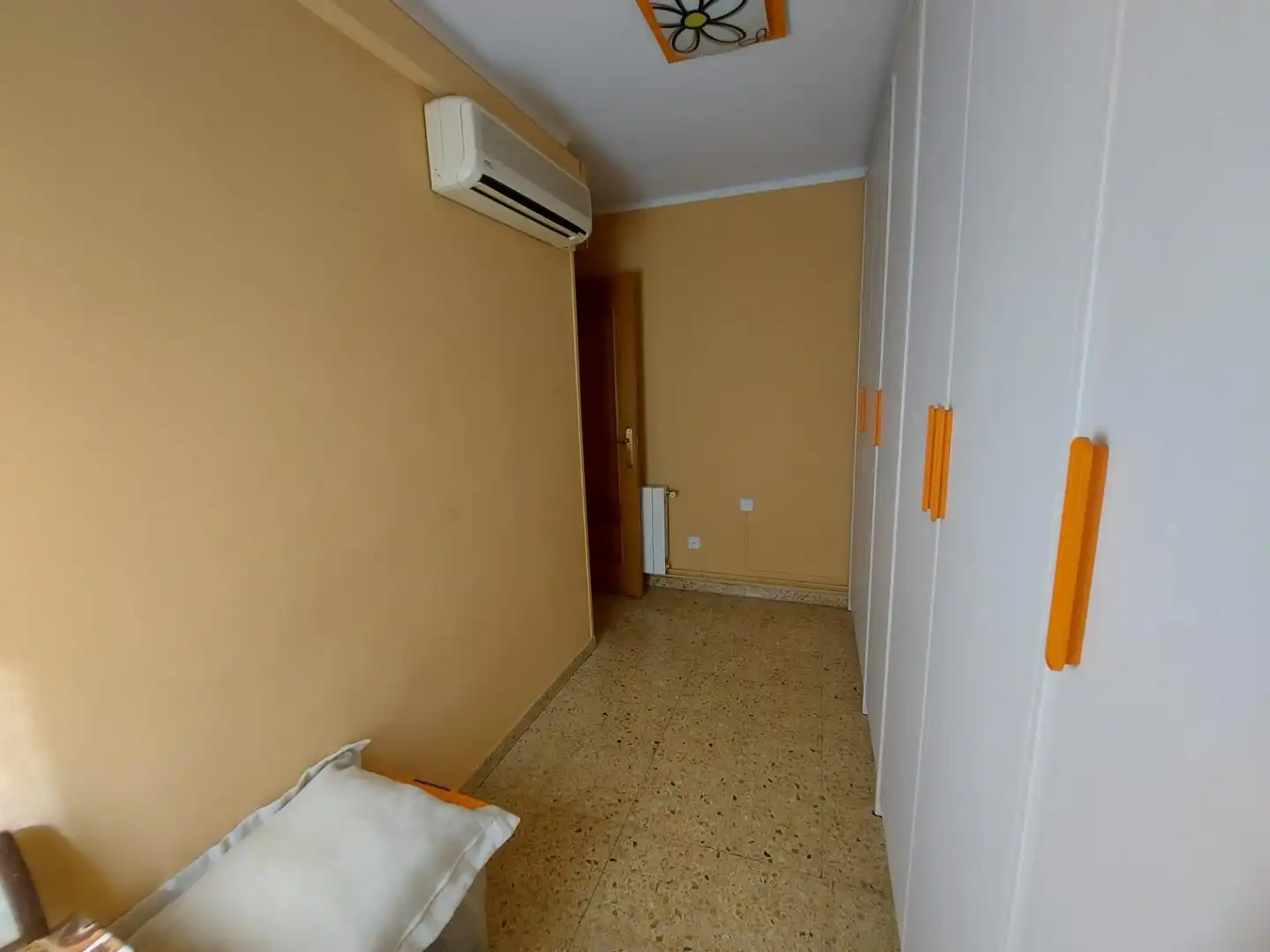 Flat for sale in Sant Andreu de la Barca  with Air Conditioner, Heating and Balcony