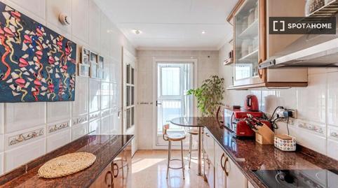 Foto 4 de Pis de lloguer a La Torrassa, Barcelona