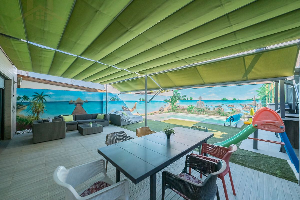 Terrace of House or chalet for sale in Arroyomolinos (Madrid)  with Air Conditioner, Heating and Private garden