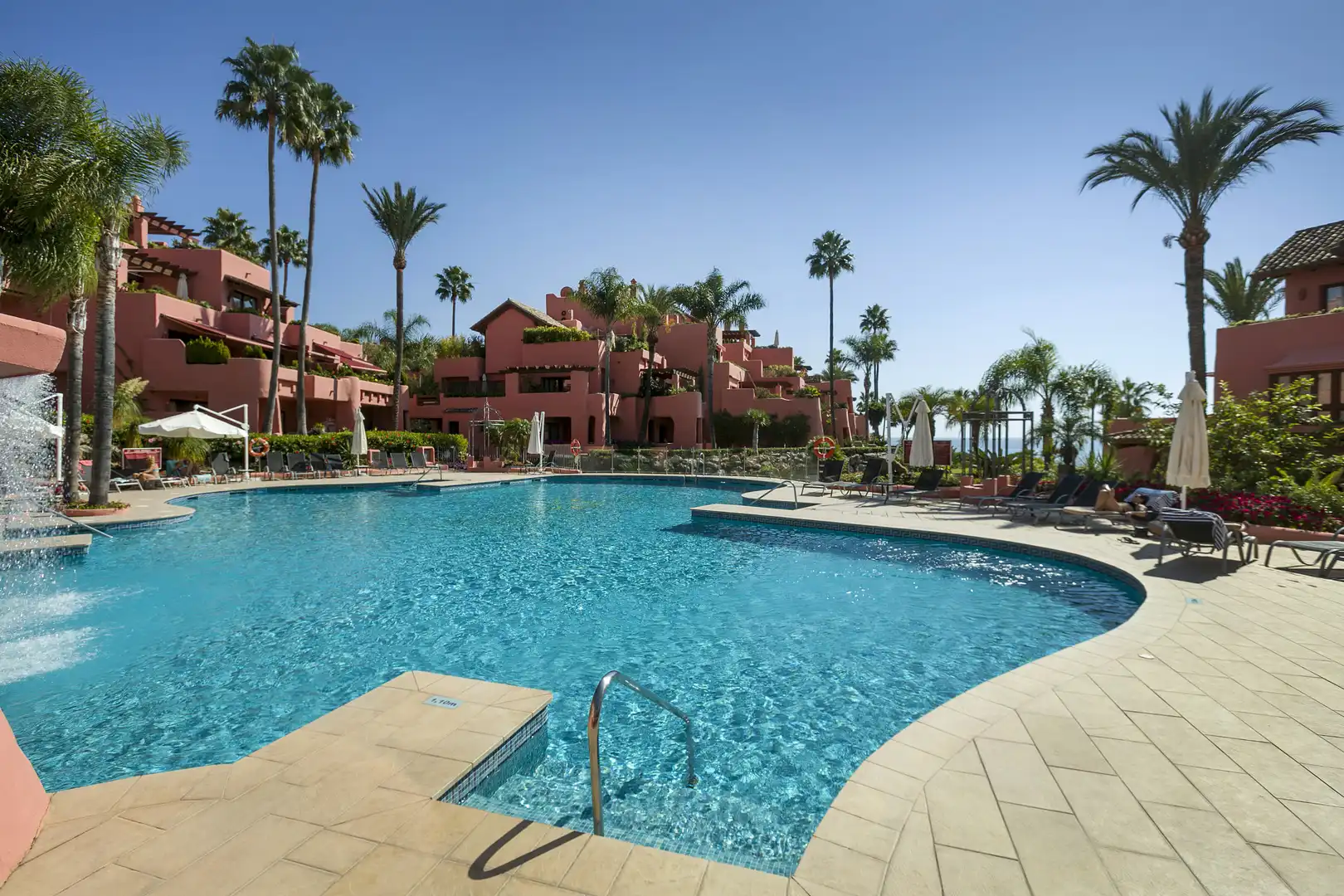 Apartamento con piscina en venta en COSTALITA II, imagen 15