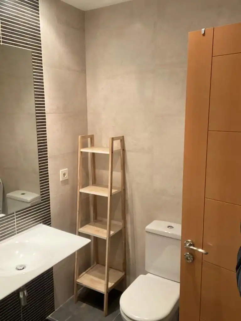 Baño de Apartamento en venta en Valladolid con Jardín privado y Piscina comunitaria